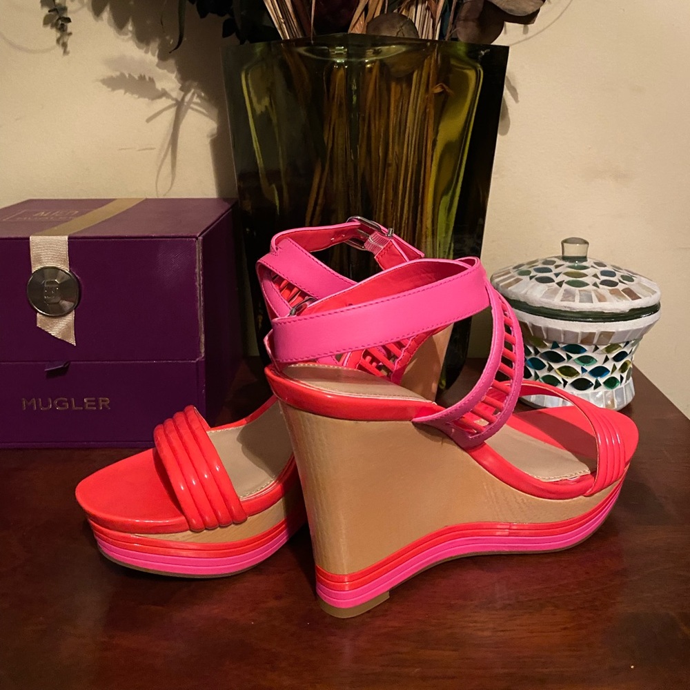 Wedges - Picture 2 of 4